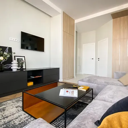 Cozy And Beautifull Near Center Appartement *