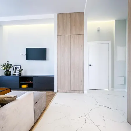 아파트 Cozy And Beautifull Near Center 바르샤바